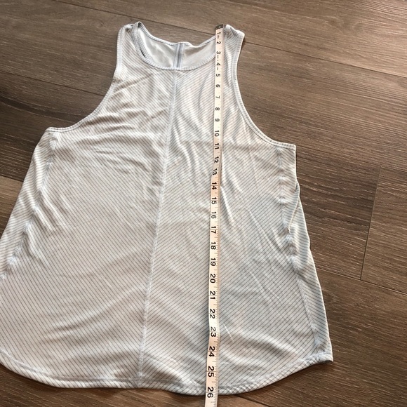 Lululemon Womens Racerback Tank Blue Grey Striped Lightweight Athletic Sz Small - Picture 4 of 8